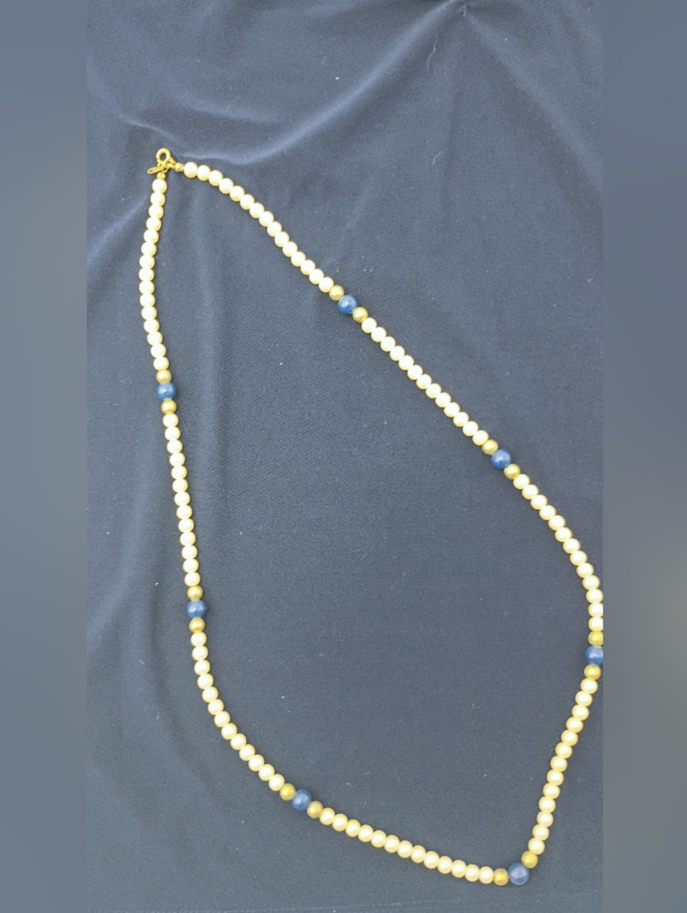 Vintage Japan Pearl & Navy Bead Necklace